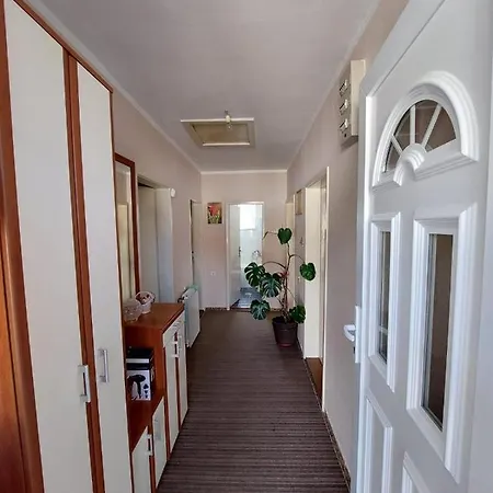 Sobe Apartamento *